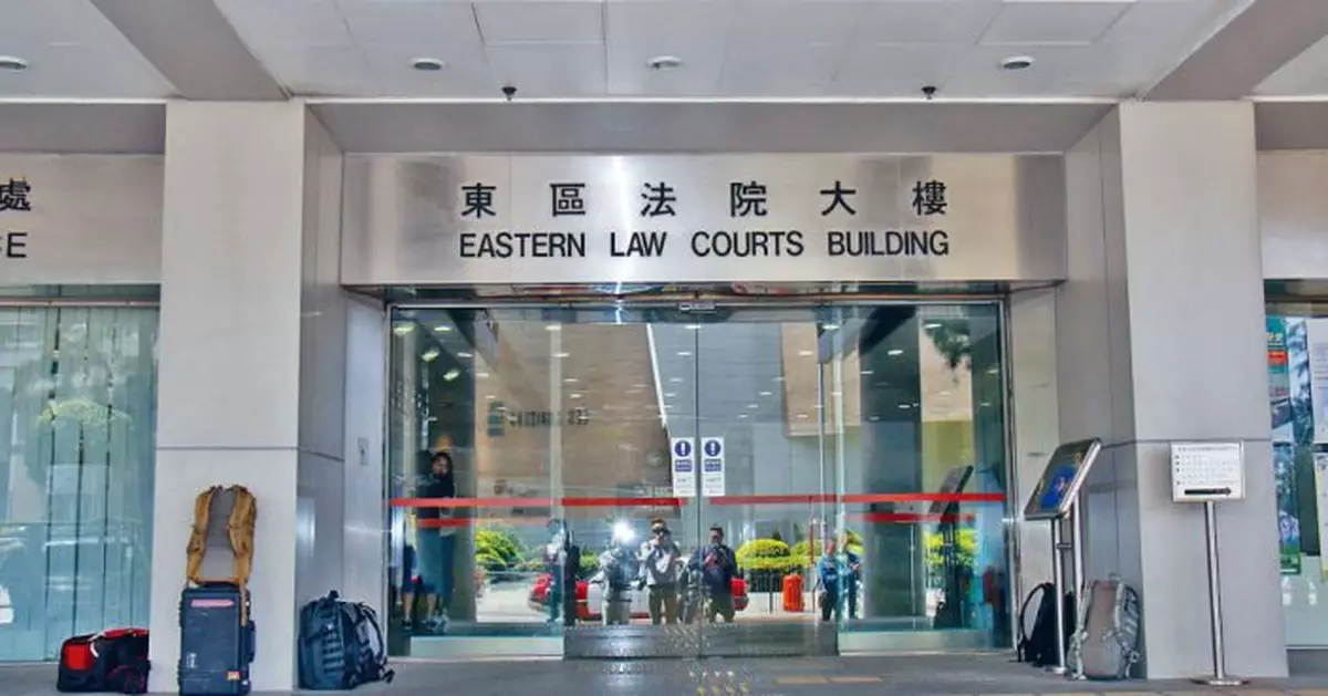 男護士涉威脅將女子性感照放連登 被控刑恐