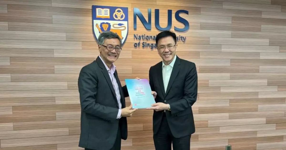 孫東參觀新加坡國立大學  到訪兩所卓越研究中心