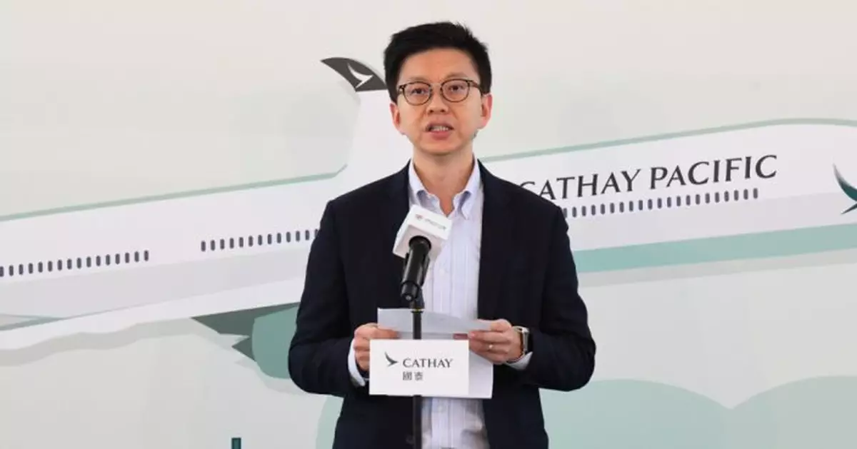 國泰CEO就歧視風波致歉  3名涉事空姐已遭解僱