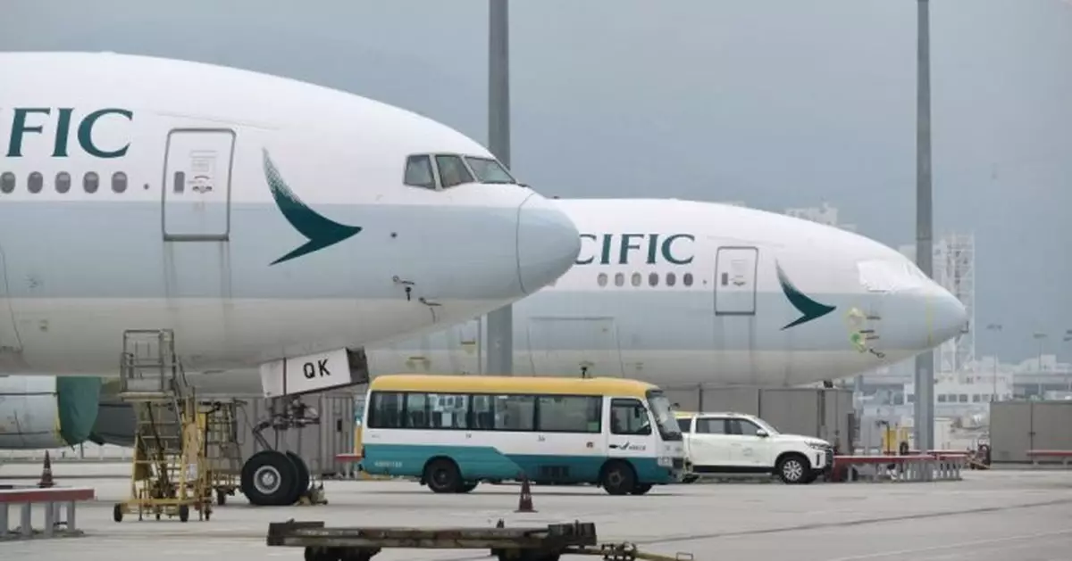 自稱國泰前內地空姐爆料 歧視內地客已是傳統