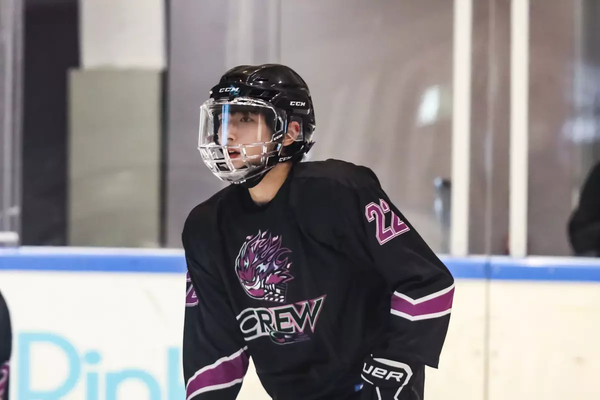 拍《冰上火花》愛上冰球運動王智騫組隊參加業餘賽