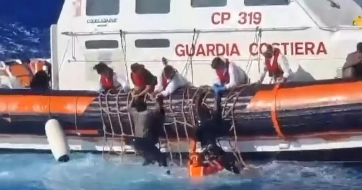 2艘非法移民船隻意國南部翻側 造成至少2死多人失蹤