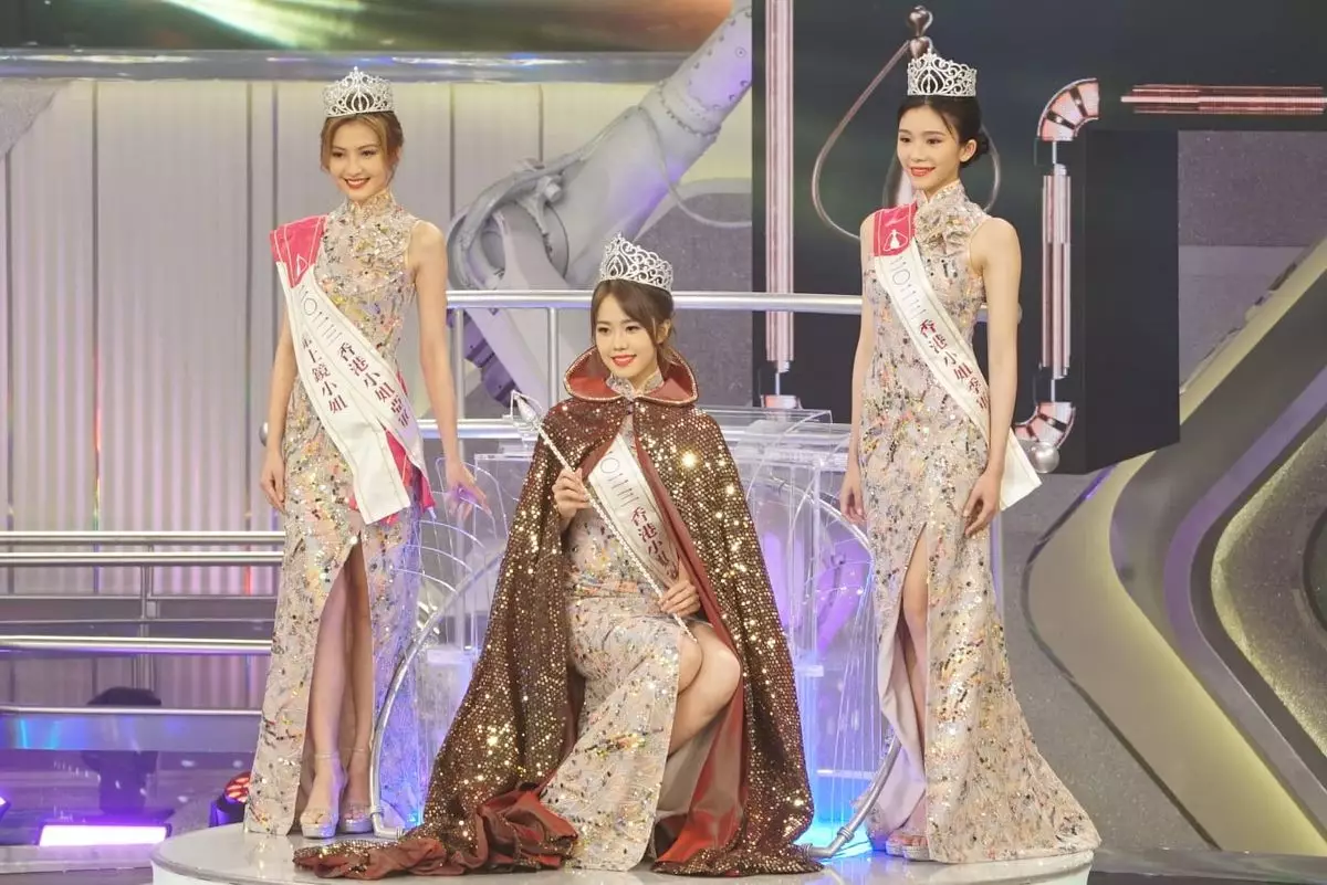 一年一度的《2023香港小姐競選》已經於7月27日舉行，今年新鮮出爐的三甲分別是冠軍莊子璇、亞軍王怡然與及季軍王敏慈（Lovelle）。（巴士的報記者攝）