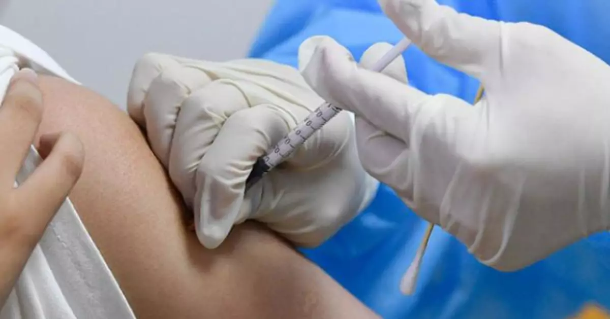 約692萬港人已打至少一針 6月起未有涉死亡的新冠疫苗異常報告