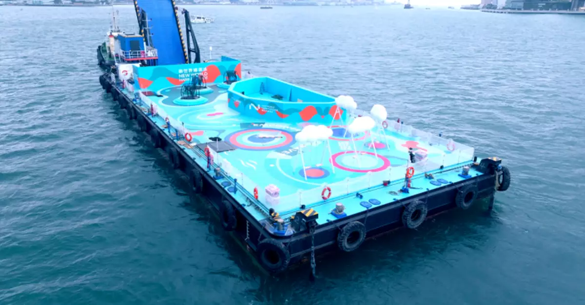 全港首個海上遊樂場 周日尖沙咀海濱與維港泳同步登場