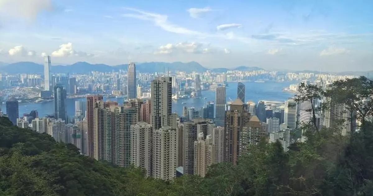 丘應樺：港企發展受一定壓力 政府續升香港競爭力