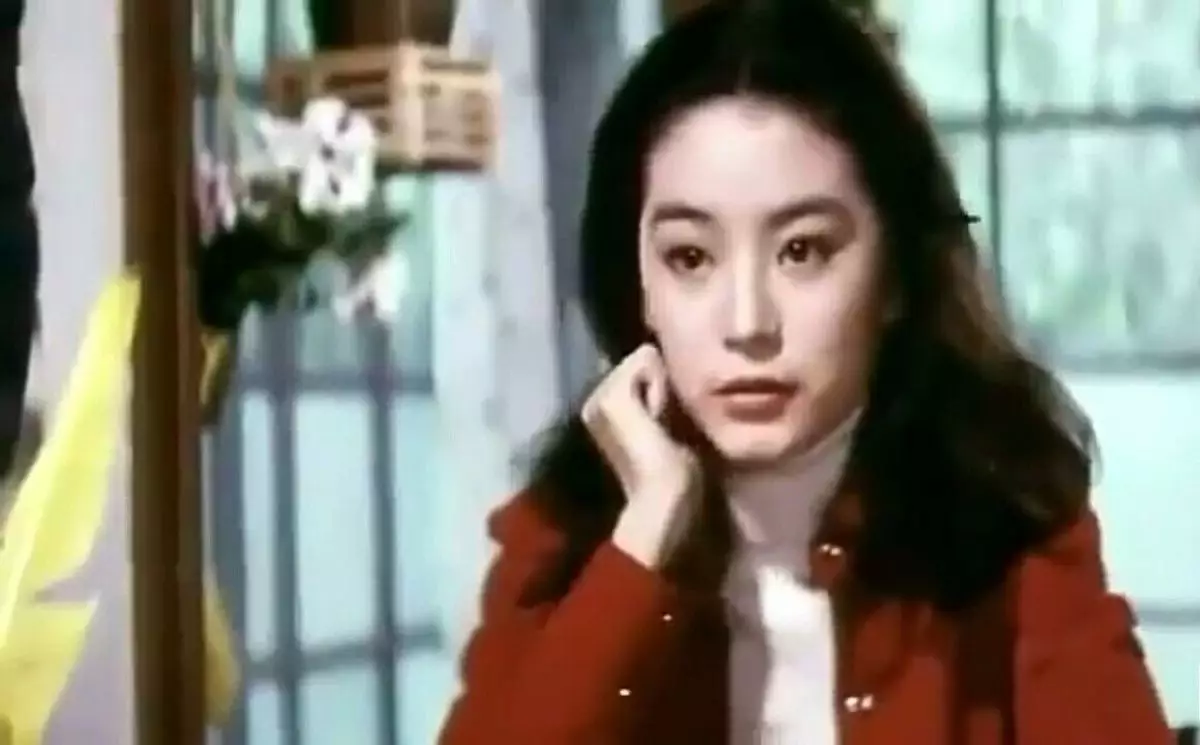 《楓葉情》由林青霞與鄧光榮主演。
