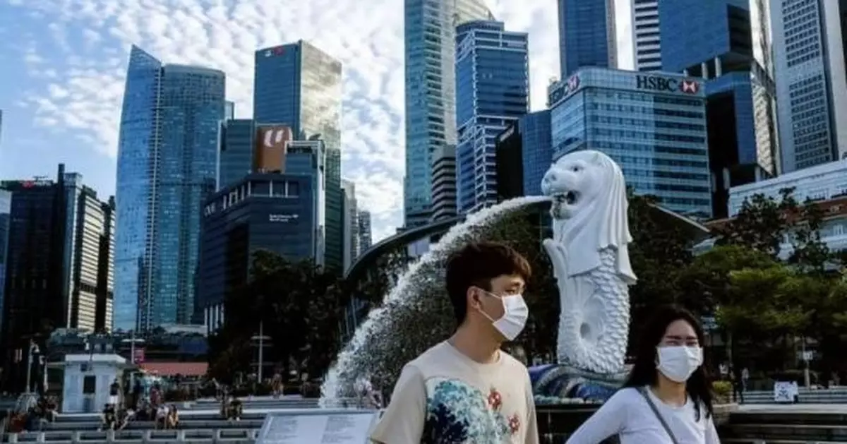 新加坡恢復每日公布新冠確診數字 籲在人多擠迫地方戴口罩