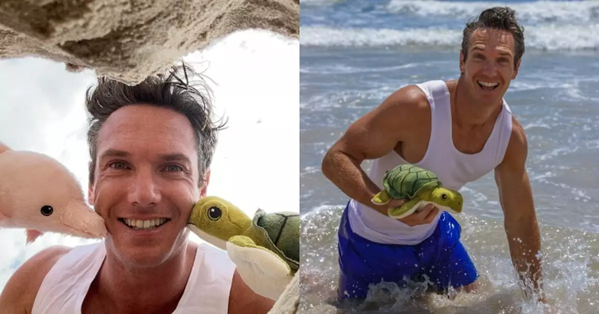 澳洲消防員月曆猛男Ricky呼籲保護海洋生物 示範韓國最Hit 「沙灘愛心拍照法」