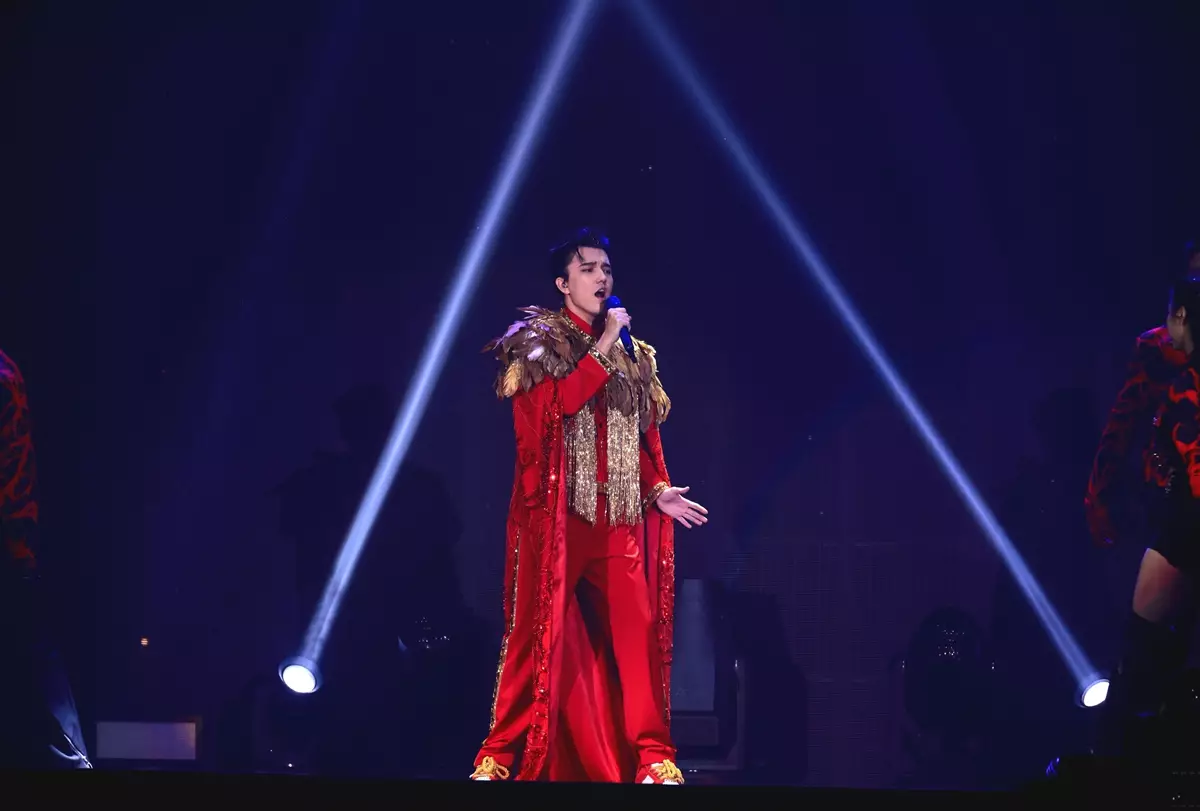 哈薩克斯坦歌手迪瑪希（Dimash）在香港舉行演唱會。