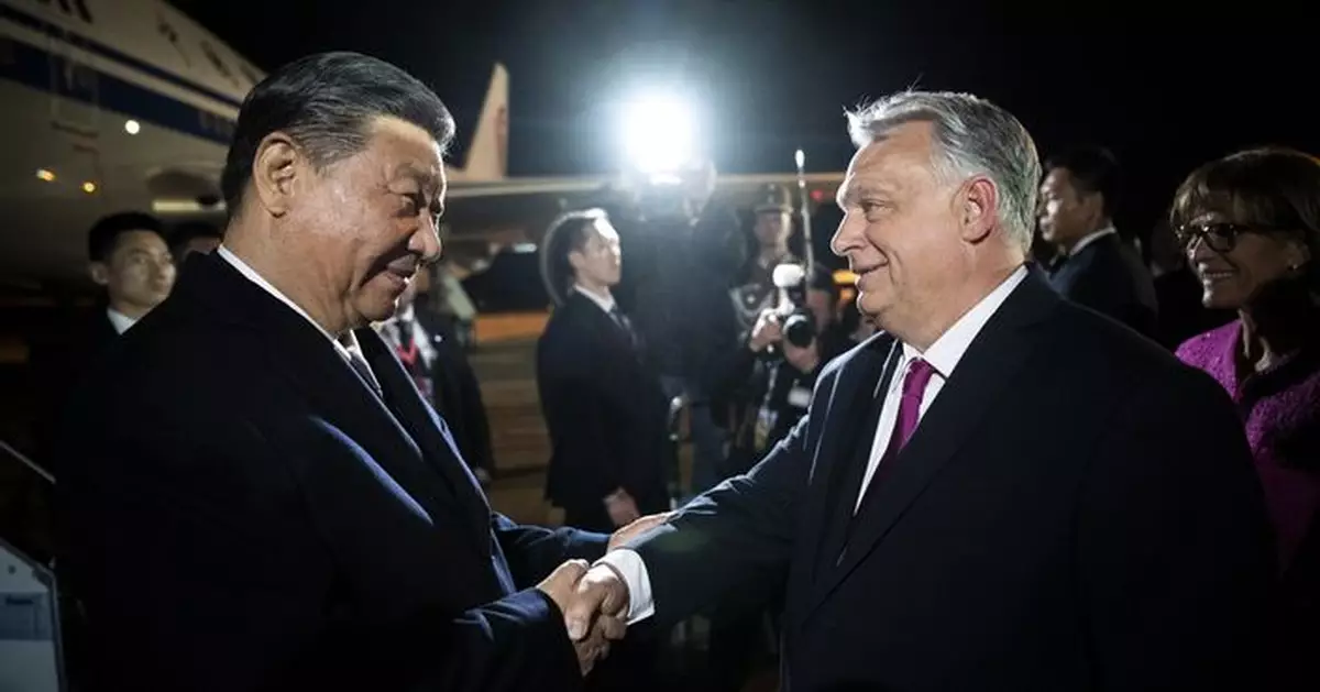 習近平首次國事訪問匈牙利 稱中匈關係發展迎來重要契機