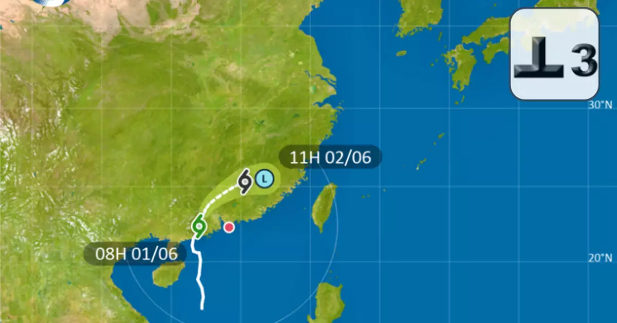 天文台：有狂風雷暴大驟雨最高29度 料3號風球至少維持至正午12時