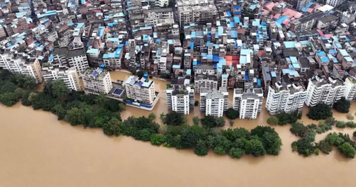 廣西桂江漓江水文站經歷逾30年一遇洪水 水文中心發布洪水黃色預警