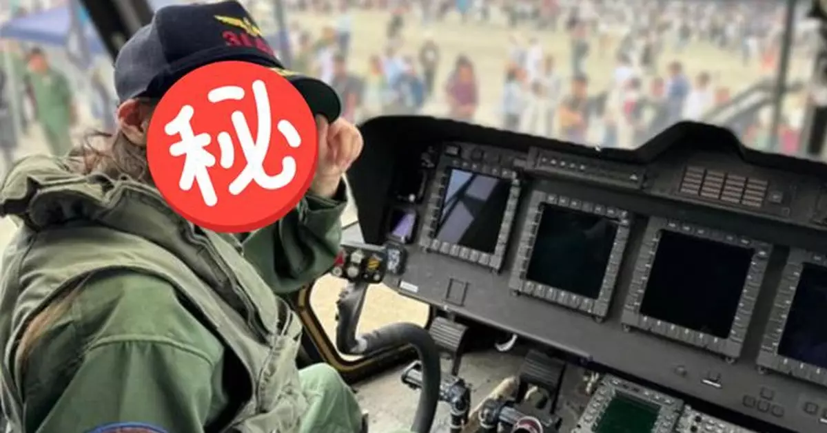 日20歲「靚女司令官」長相甜美爆紅 網笑：見到即放低武器