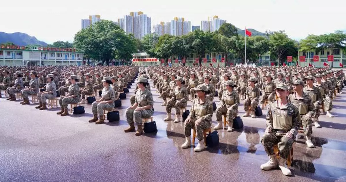 大學生軍事夏令營結業 駐港部隊：激發學生服務香港報效國家熱情動力