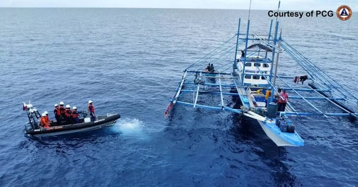 中國海警：全程有效管控在仙賓礁活動菲方巡邏艇和漁船