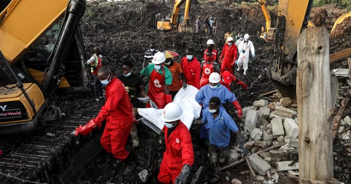 烏干達垃圾山坍塌事故增至21人死