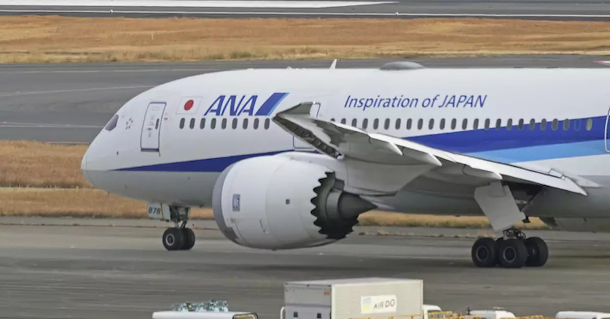 東京飛休斯客機有乘客欲開艙門　被迫改道降落西雅圖機場