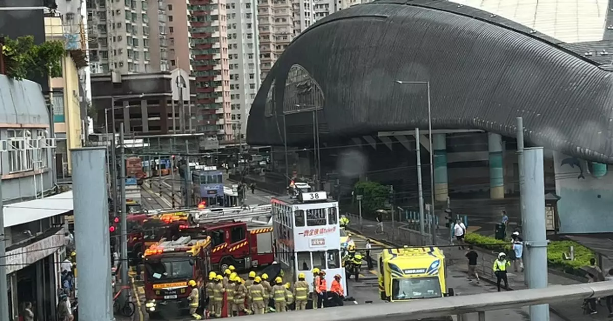 堅尼地城泳池外電車撞倒3名途人   當中2人被捲車底   3歲女童昏迷送院後不治