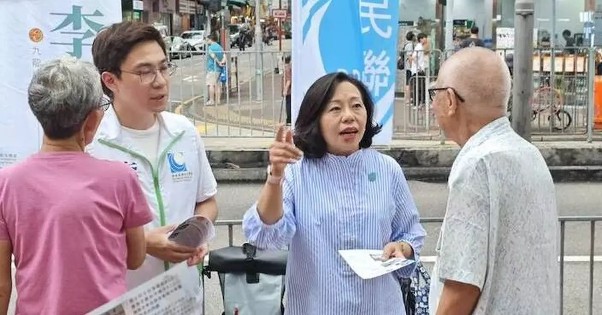 麥美娟參與區議員街站 收集市民意見