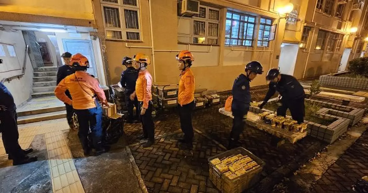 民安隊大嶼山演習應對極端天氣 　模擬居民遭洪水圍困等場景