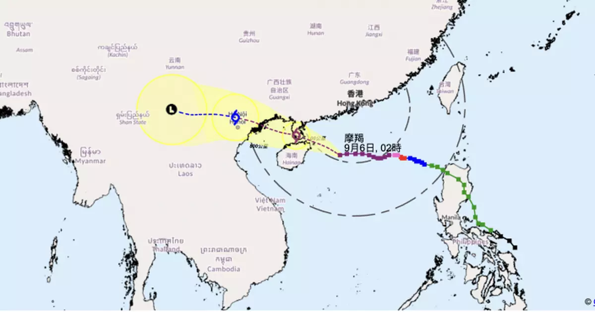 颱風摩羯 |  天文台：「摩羯」早上將與本港維持300多公里距離