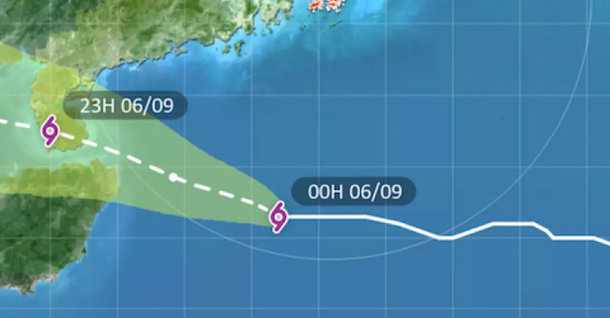 颱風摩羯 | 正掠過香港西南面 八號信號料至少維持至正午12時