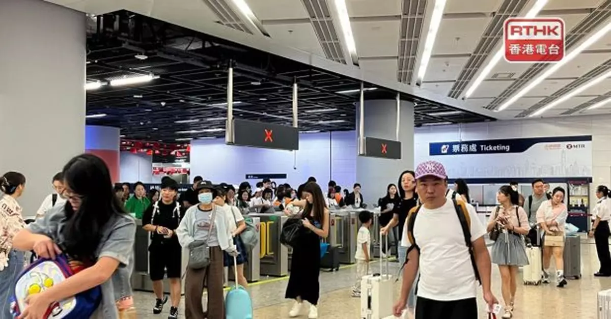 旅遊界稱內地中秋假吸引短途客訪港　深圳當局料今日是出入境高峰