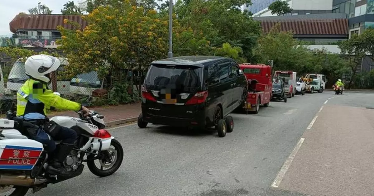 九龍城交通日打擊阻塞違法行為 拖走8輛違泊車輛