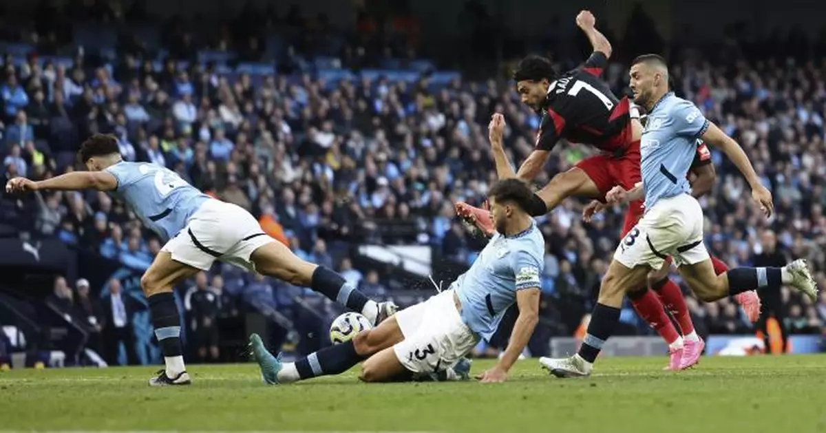 英格蘭超級足球聯賽　利物浦、曼城和阿仙奴分別擊敗對手