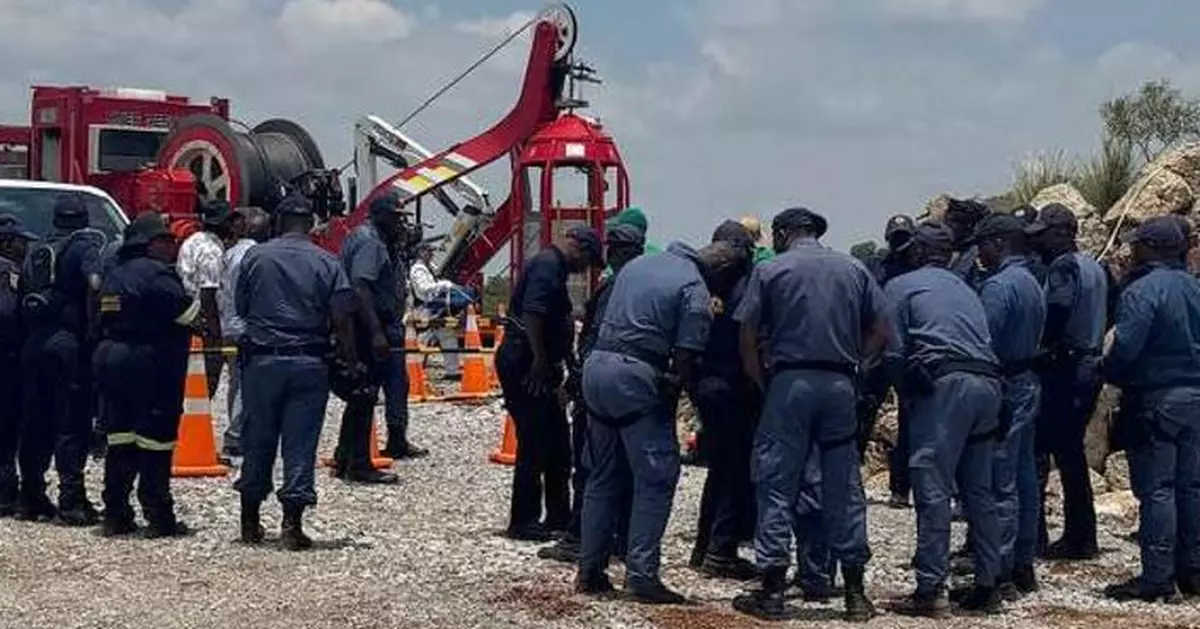 南非警方營救被困非法礦工 發現36具遺體