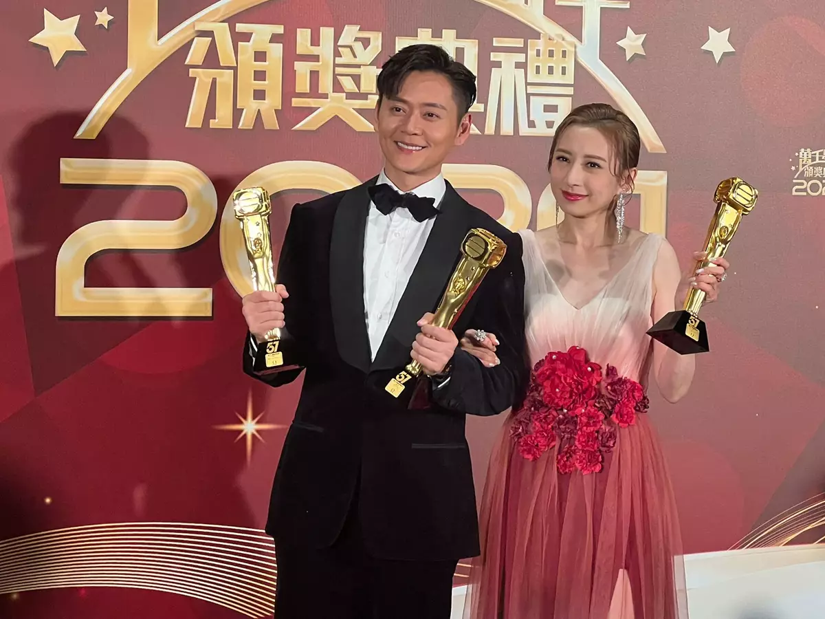 張振朗及龔嘉欣兩人第一次攞男女主角獎也是一齊攞,因此今次可以再次一齊攞獎真係好有緣分。(本網記者攝)
