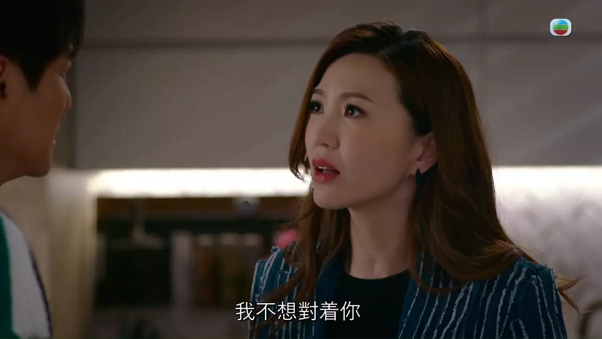 呢一幕真係大快人心,瀟灑嘅女人就係型!