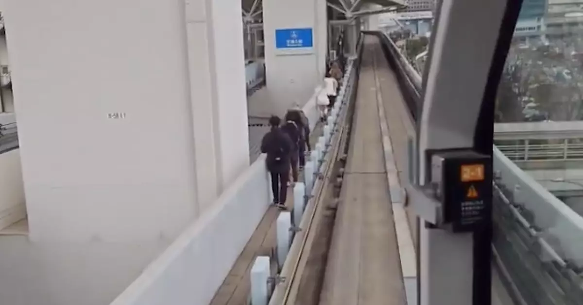 日本東京軌道交通「百合鷗」線停電 約200名乘客由高架軌道疏散