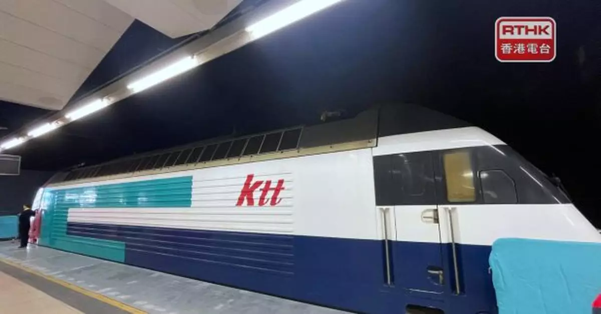 港鐵紅磡站展出九廣鐵路直通列車及過百件珍藏　展期延長至年底