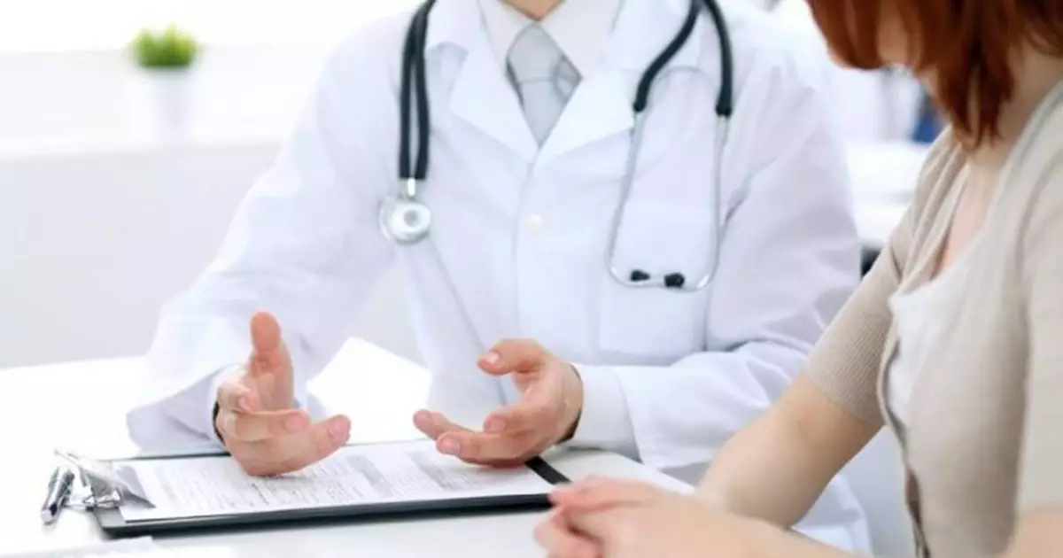 7旬認知障礙長者遭體檢中心游說購逾26萬套餐 黃鳳嫺：消費者毋須做所有體檢