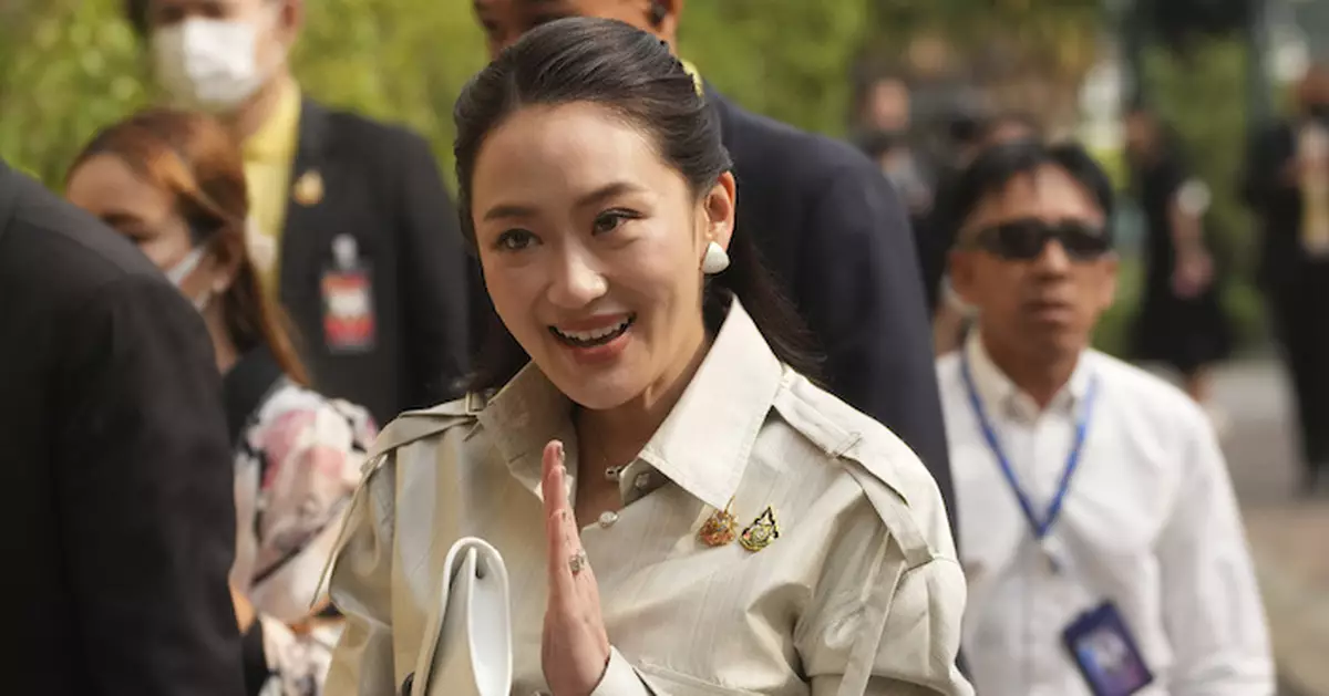 泰國總理佩通坦訪柬埔寨回國後高燒入院