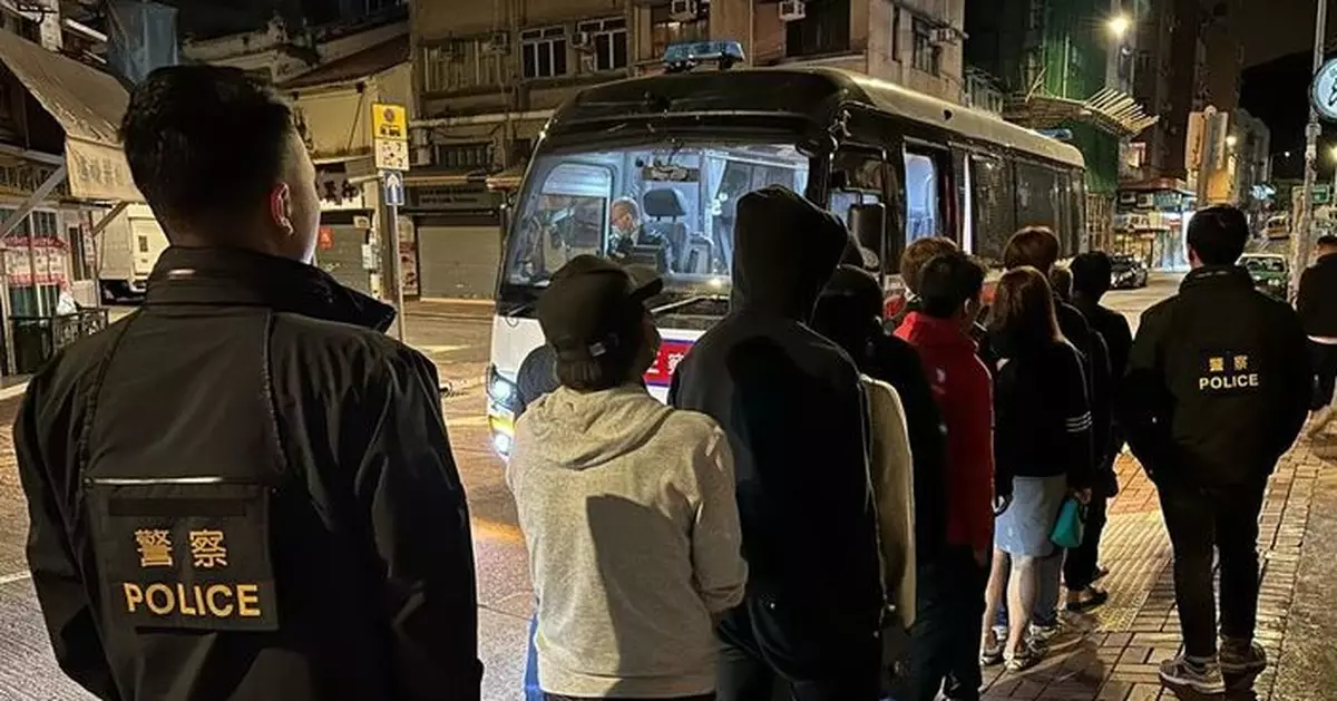 警方大埔搗破非法釣魚機賭檔 拘捕11人
