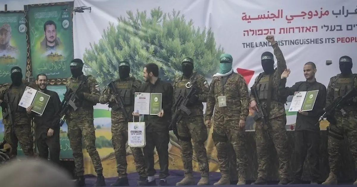 以巴衝突｜不滿哈馬斯羞辱人質 以色列推遲釋放巴人