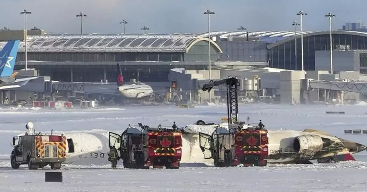 達美航空客機多倫多機場降落時翻轉　所有乘客及機組人員生還