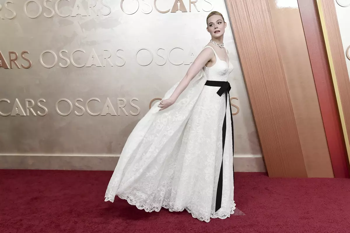 Elle Fanning(AP圖片)