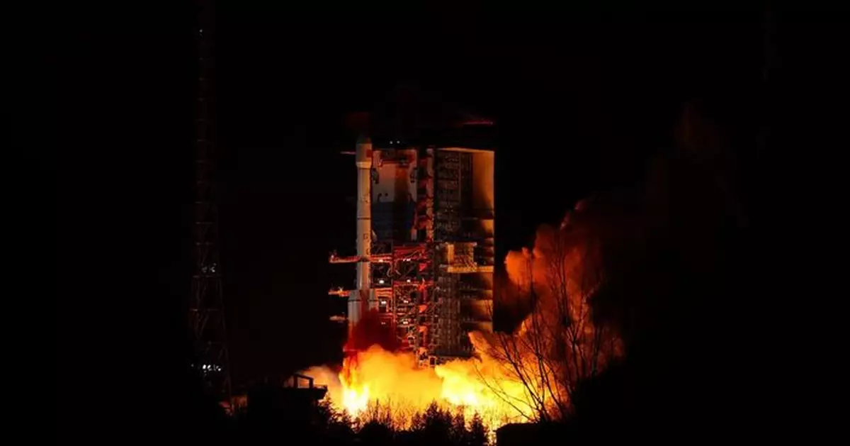 中國成功將通信技術試驗衛星15號發射升空