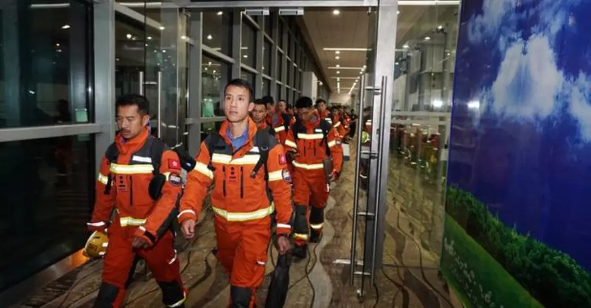 新華社：中國香港特區救援隊抵達緬甸仰光國際機場