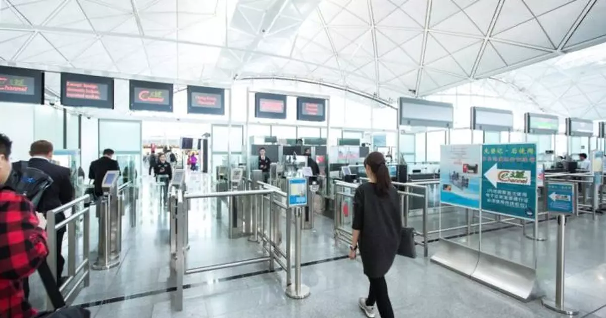 立會三讀通過加機場離境稅修例　10月起每名乘客增至200元