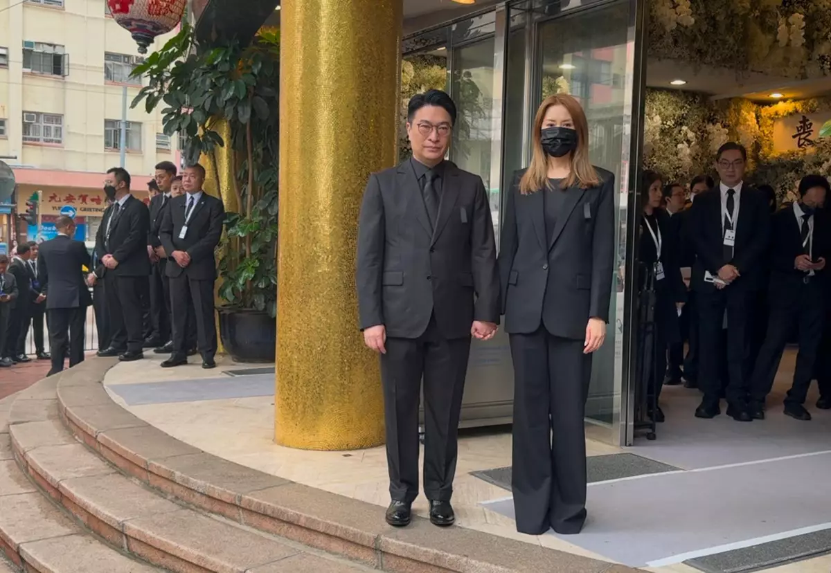 李兆基兒子李家誠和妻子徐子淇。巴士的報記者攝