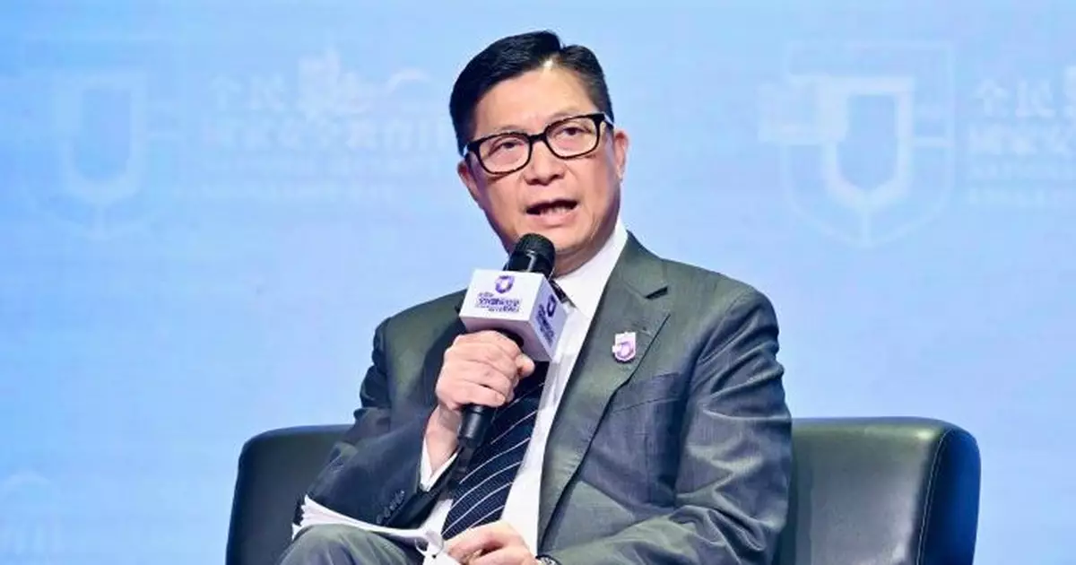 議員指太空油毒品「不適當地浪漫」鄧炳強：政府將收集意見不排除改叫「喪屍油」