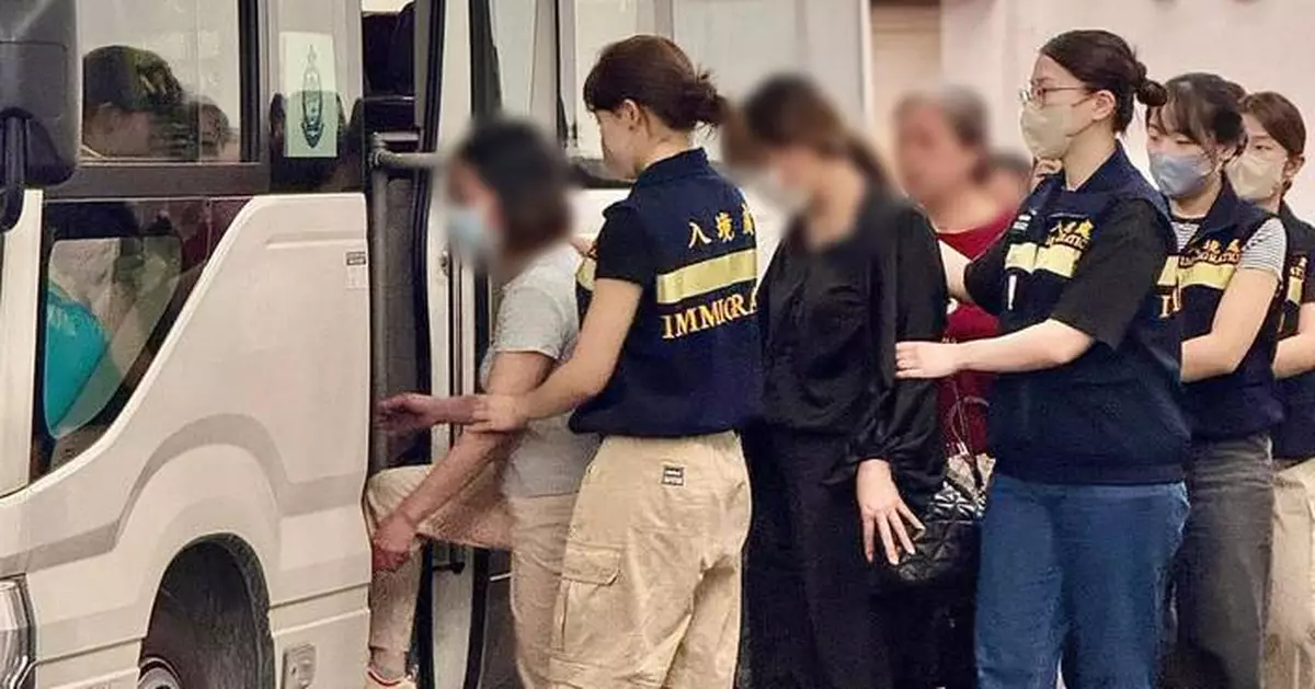 入境處遣返26名非法入境者回越南 全部人曾提免遣返聲請不獲確立