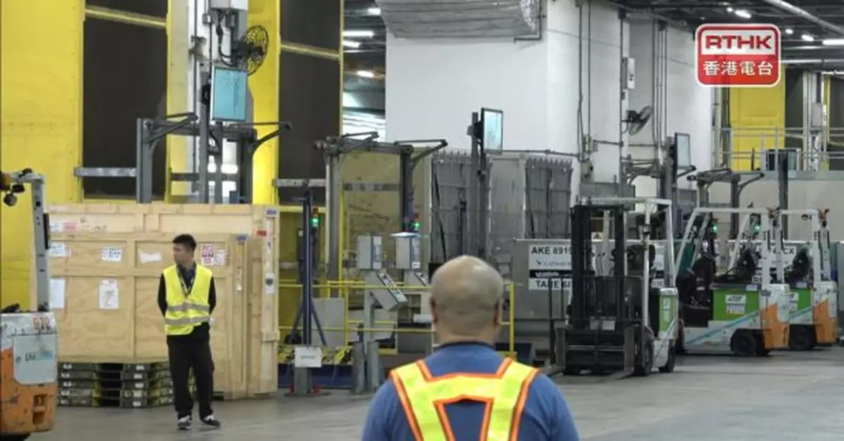 運輸業輸入勞工計劃航空業第三輪批出2206個配額申請