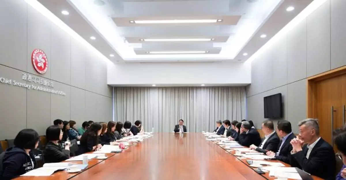 黃金周期間料571萬人次進出香港　政府稱做好接待預備工作