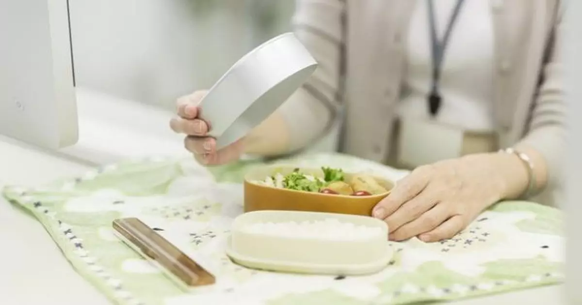 打工仔自家飯盒遭同事誤食 「補償方案」令人嬲上加嬲引網民熱議